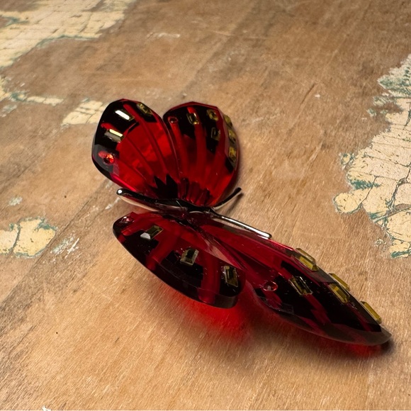 SWAROVSKI PARADISE BUTTERFLY CRYSTAL FIGURINES ADENA LIGHT SIAM - Picture 4 of 9